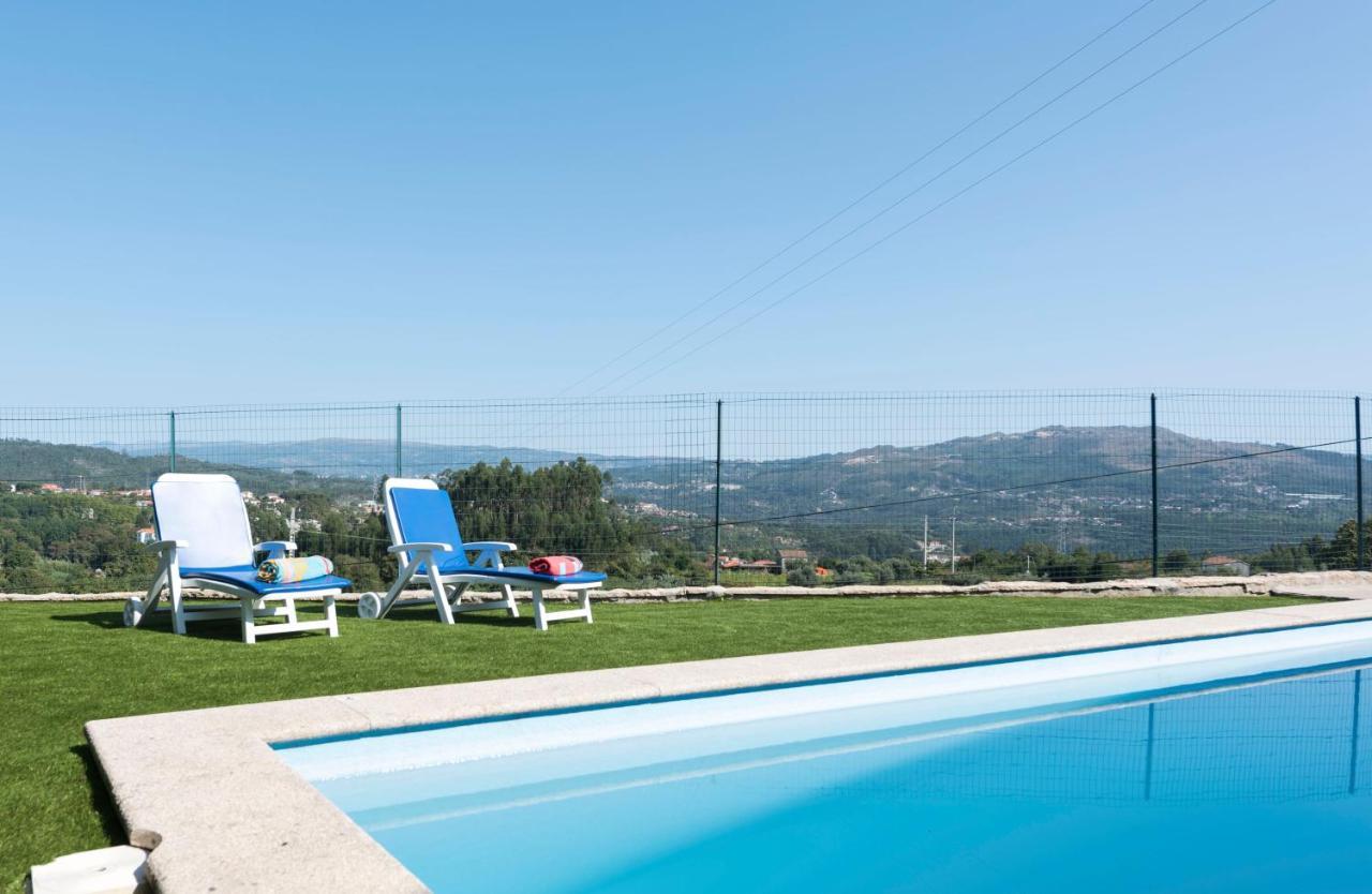 Lovelystay - Casa Guimas Penafiel Bagian luar foto