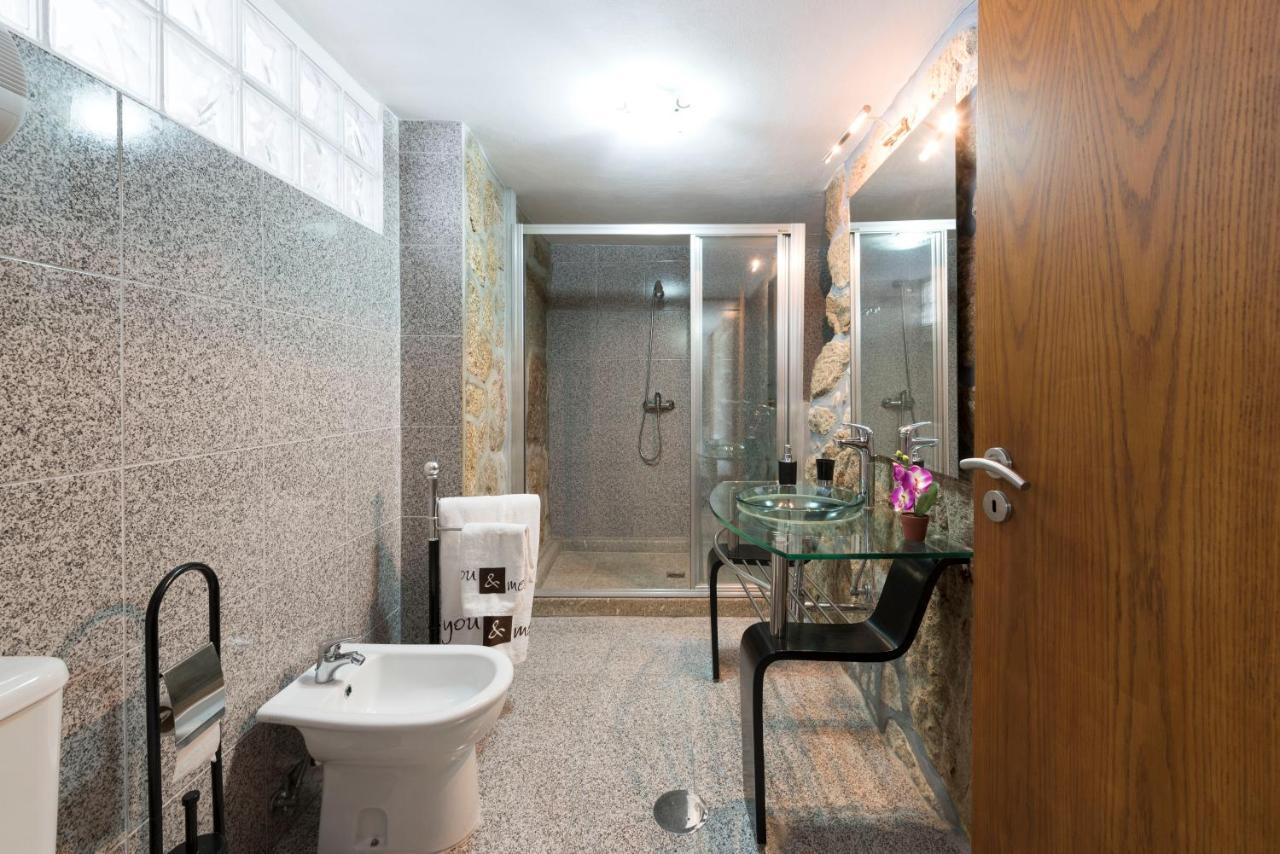 Lovelystay - Casa Guimas Penafiel Bagian luar foto
