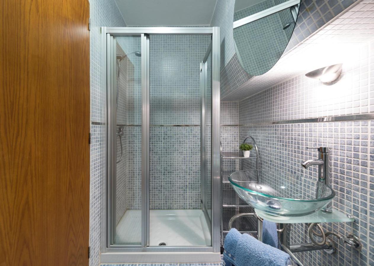 Lovelystay - Casa Guimas Penafiel Bagian luar foto